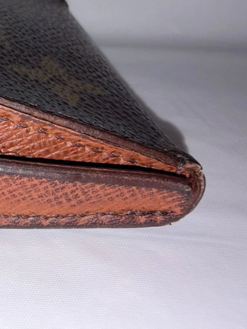 Louis Vuitton/LV 2002 Monogram Coin Pouch, Porte Monnaie Cuvette Wallet